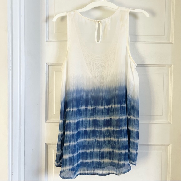 Sheer sleeveless white blouse crochet sequin décolletage ombré tie dye blue - Picture 5 of 11